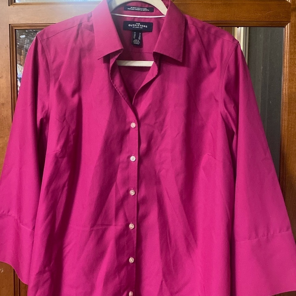 The Outfitters Size 16 Button Down 3/4 Sleeve Magenta Top  Career Academia
